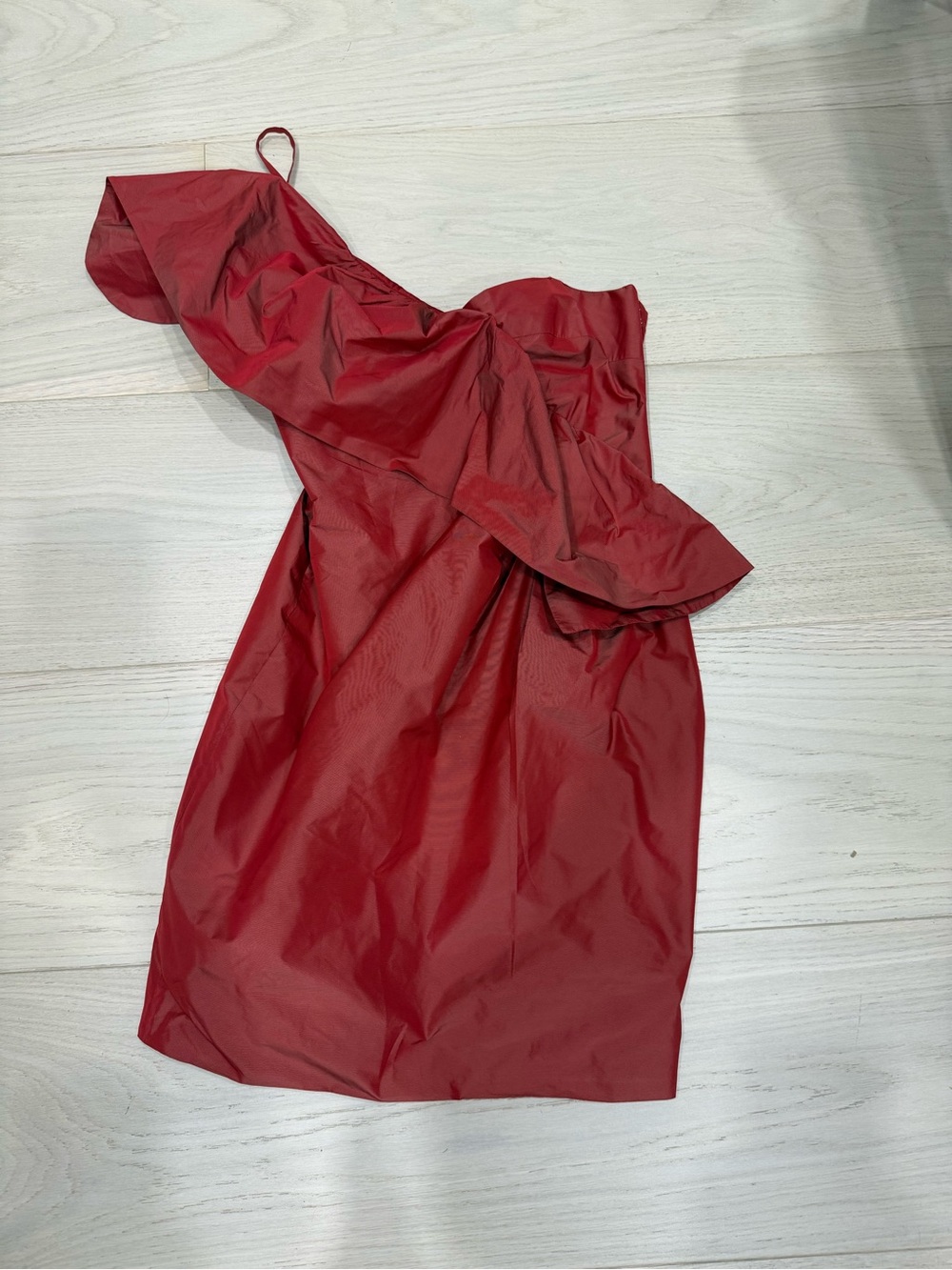 One-Shoulder Red Ruffle Cocktail Dress - Picture 4 of 7